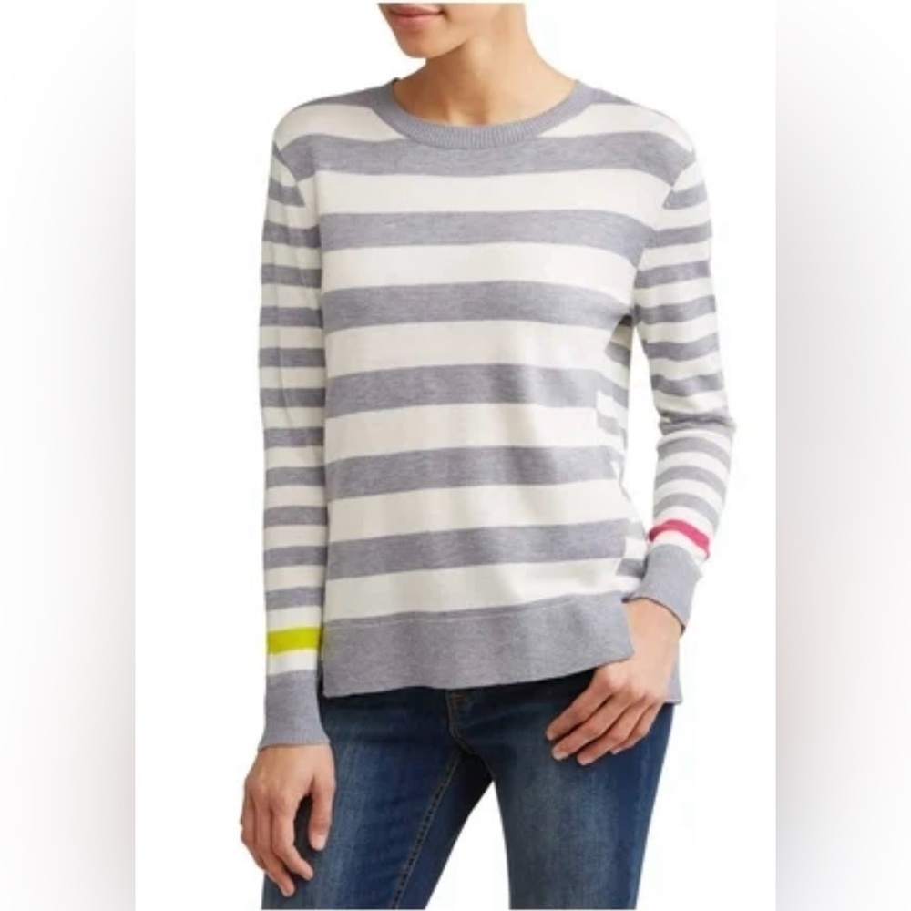 Women’s EV1 Grey And White Striped Large Pullover Lightweight Sweater.
